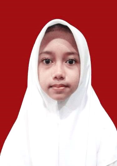NADHIRA RIZKIA PUTRI